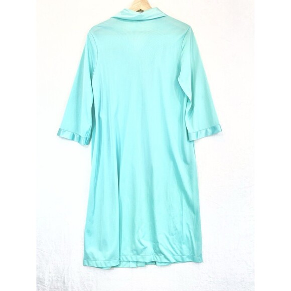 Vintage Vanity Fair Sz 34 Button Down Robe Nightgown Nylon Silky Teal Applique - Picture 9 of 9